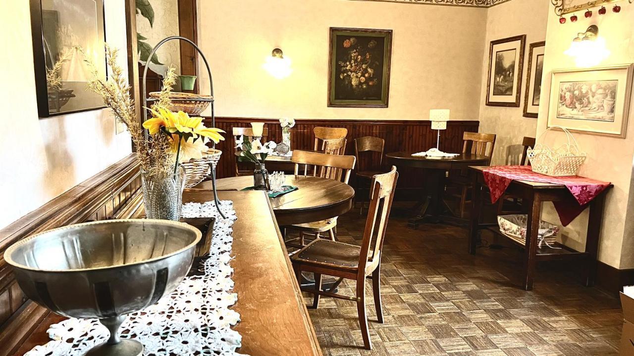 Hotel La More At The Bisbee Inn Bagian luar foto