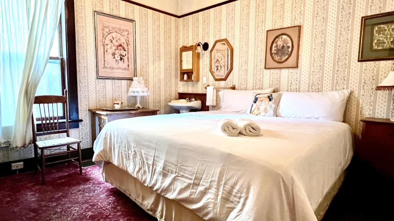 Hotel La More At The Bisbee Inn Bagian luar foto