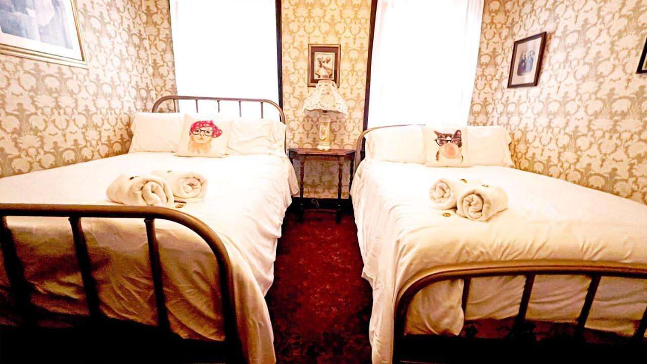 Hotel La More At The Bisbee Inn Bagian luar foto