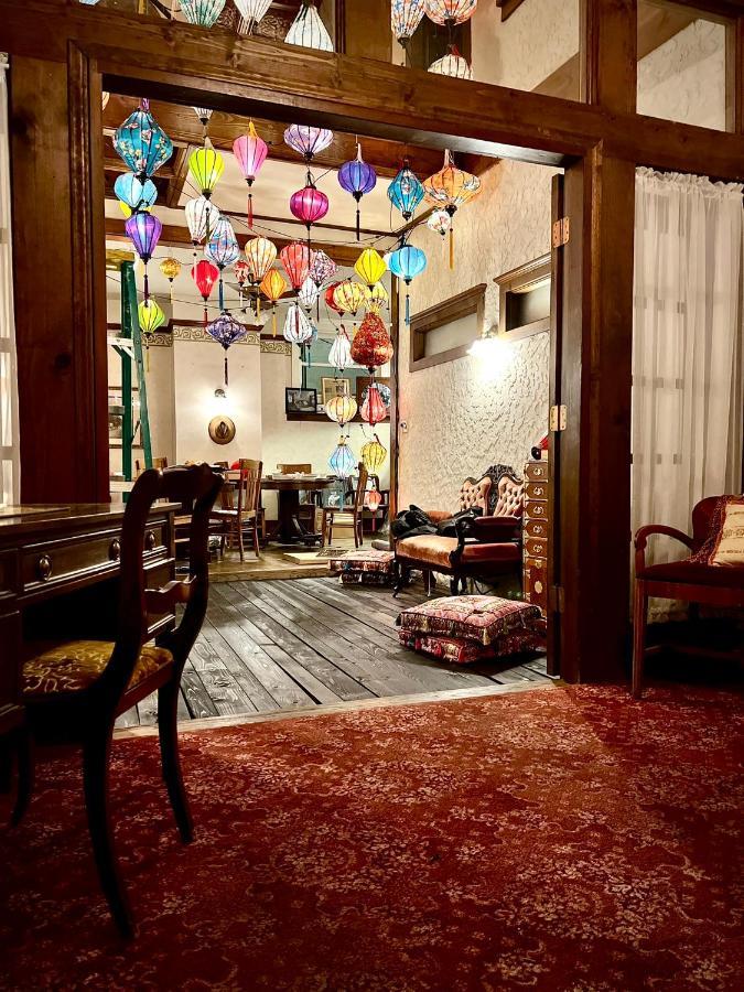 Hotel La More At The Bisbee Inn Bagian luar foto