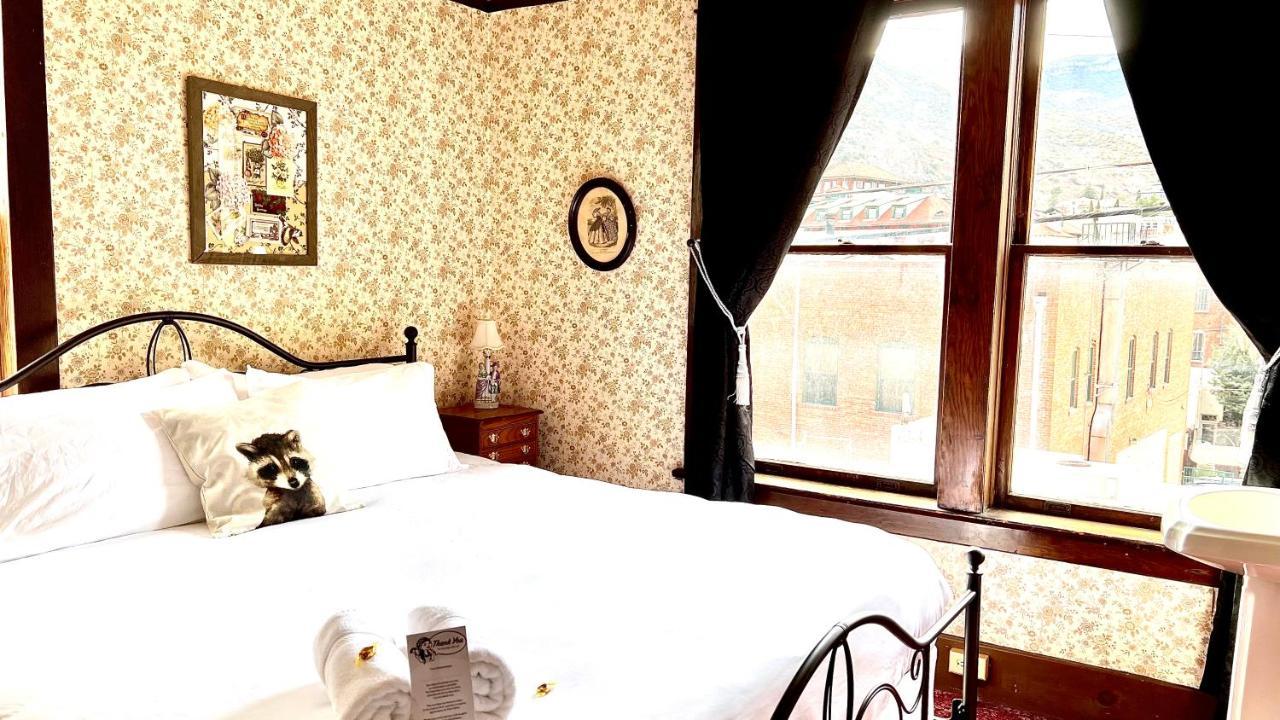 Hotel La More At The Bisbee Inn Bagian luar foto